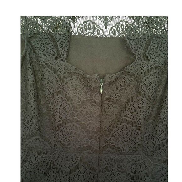 Kensie  Navy Blue Scalloped Lace Dress Size 6 Natural Waist - Picture 3 of 10